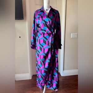NWOT House of Harlow Satin Wrap Long Maxi Dress Geometric Print Long Sleeve sz M